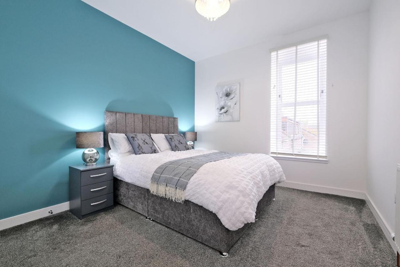 5* Luxury 1 Bedroom In Centre Apartment